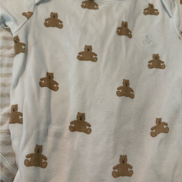 Baby Gap onesies-tan & white, 6-12 months-worn once - Picture 4 of 4